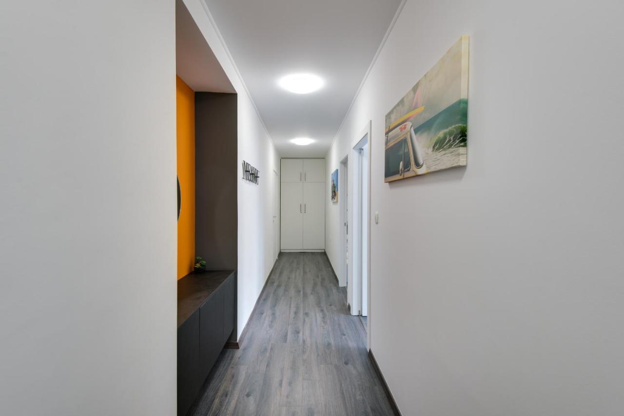 Apartments Sherri 里耶卡 外观 照片