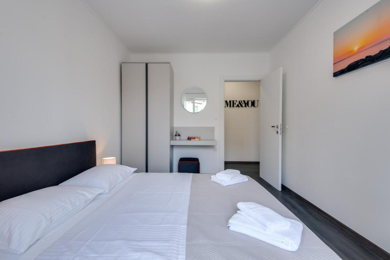 Apartments Sherri 里耶卡 外观 照片